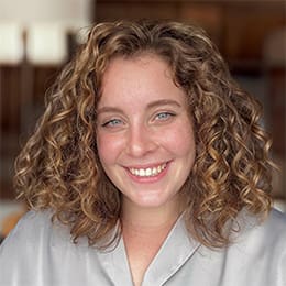 Représentante étudiante : Brianna Frangione